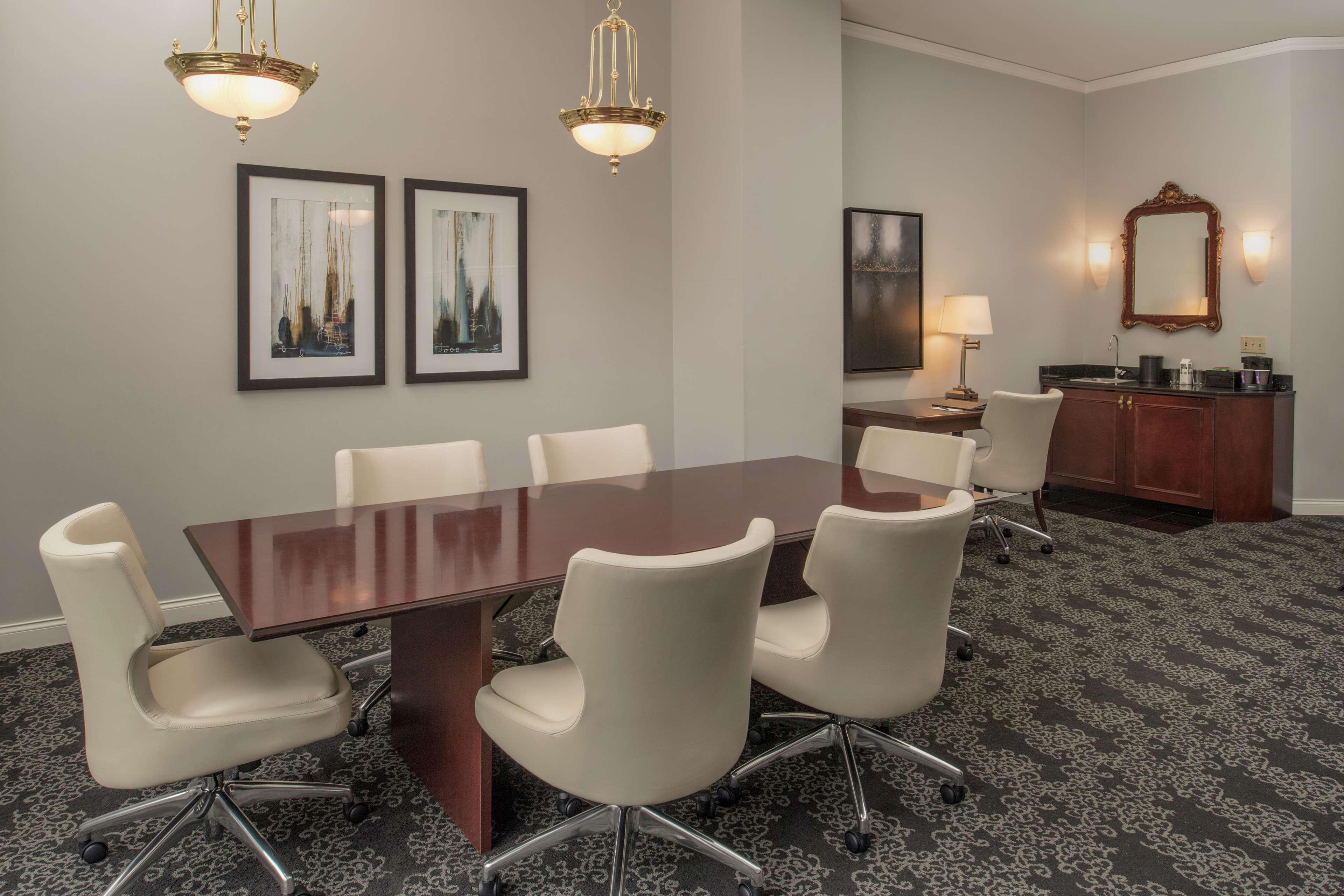 Embassy Suites By Hilton Portland Downtown מראה חיצוני תמונה