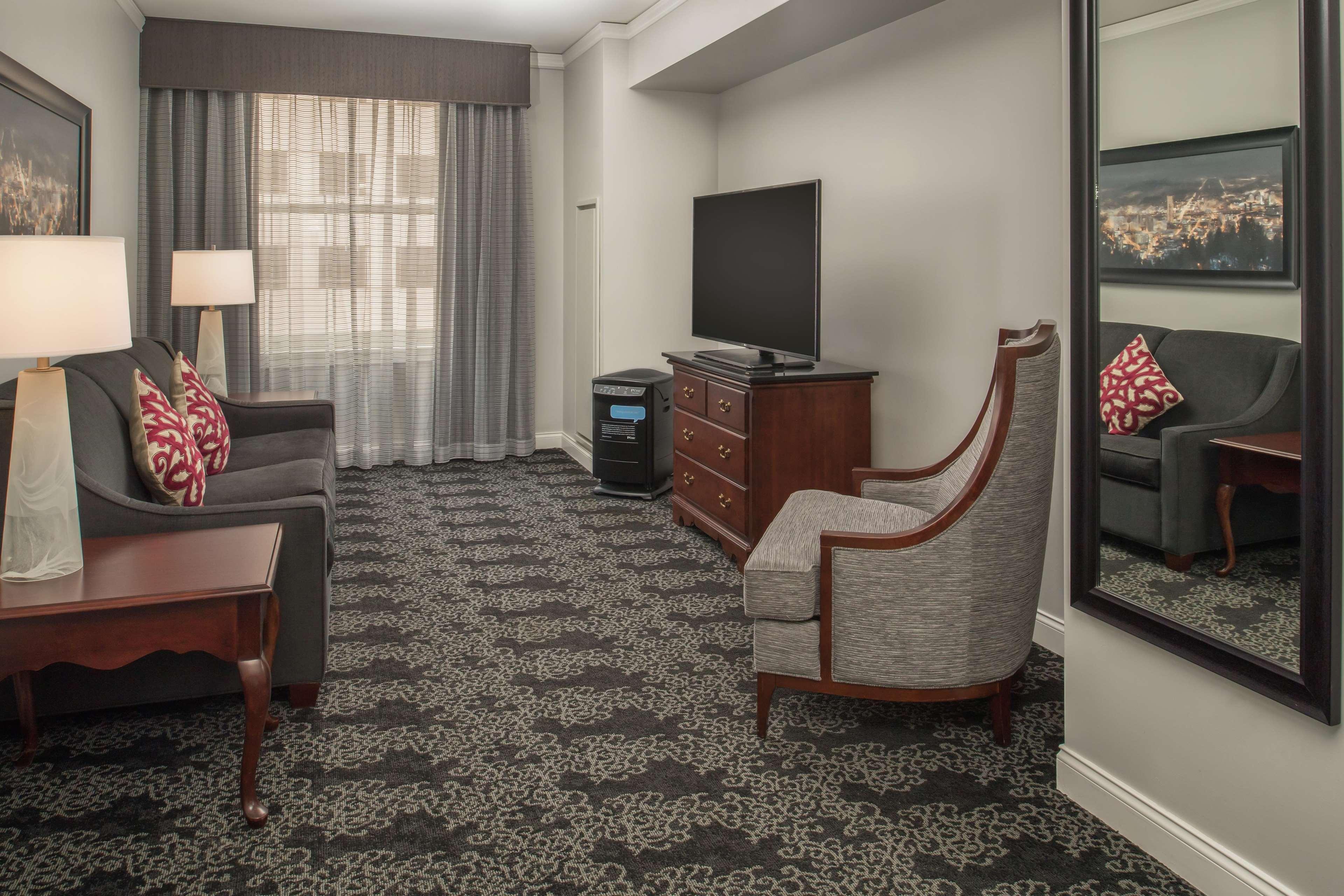 Embassy Suites By Hilton Portland Downtown מראה חיצוני תמונה