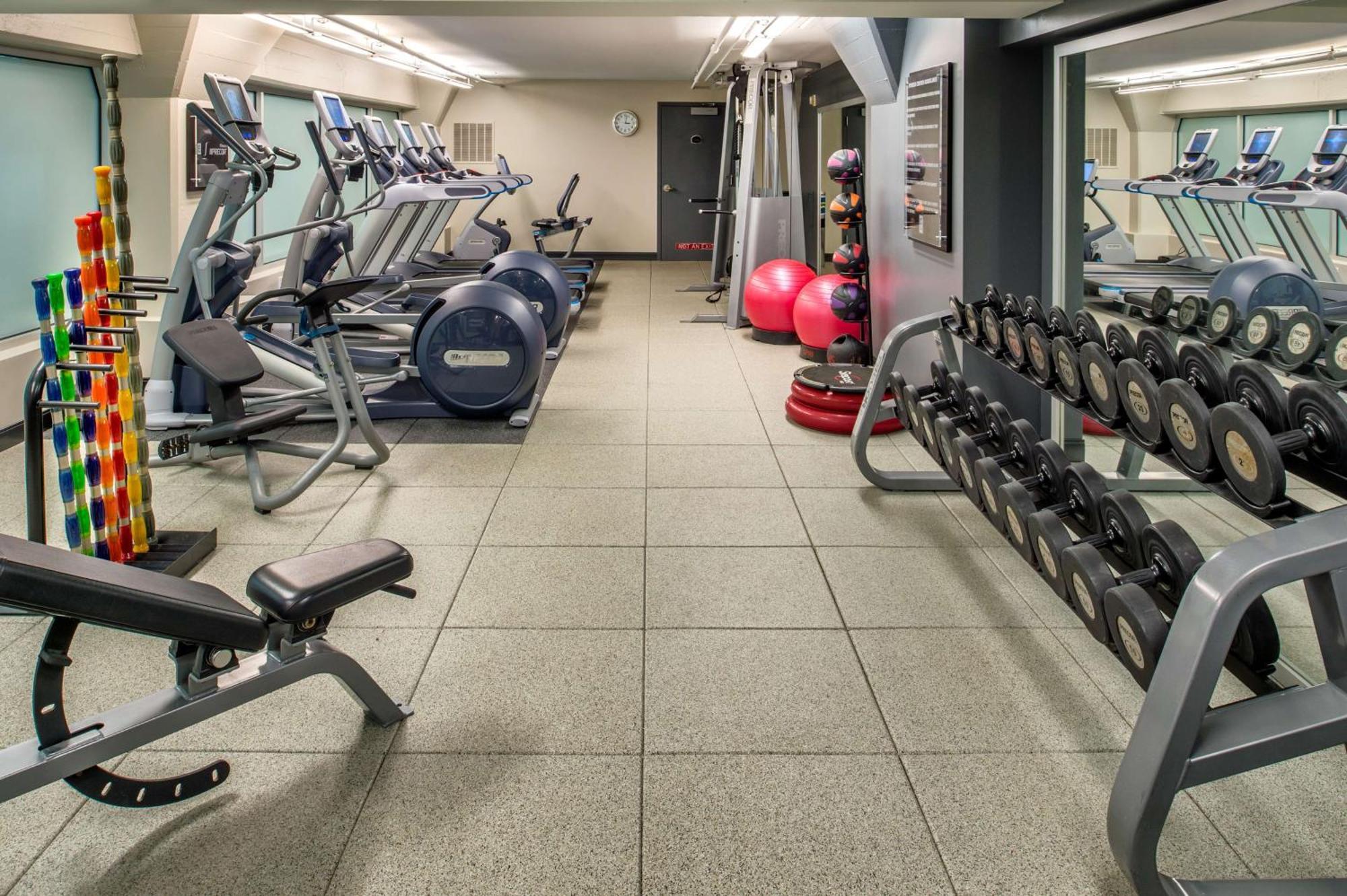 Embassy Suites By Hilton Portland Downtown מראה חיצוני תמונה
